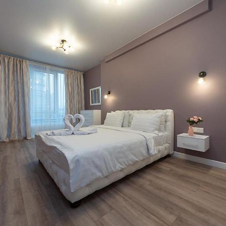 קייב New Modern Apartments. Metro Minskaya מראה חיצוני תמונה