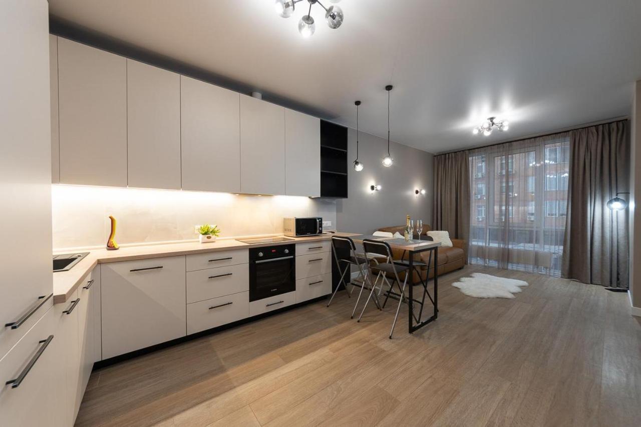 קייב New Modern Apartments. Metro Minskaya מראה חיצוני תמונה