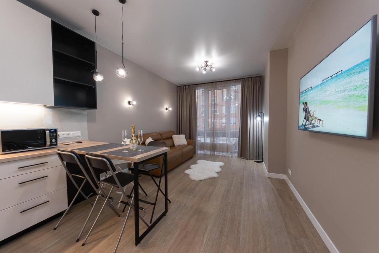 קייב New Modern Apartments. Metro Minskaya מראה חיצוני תמונה