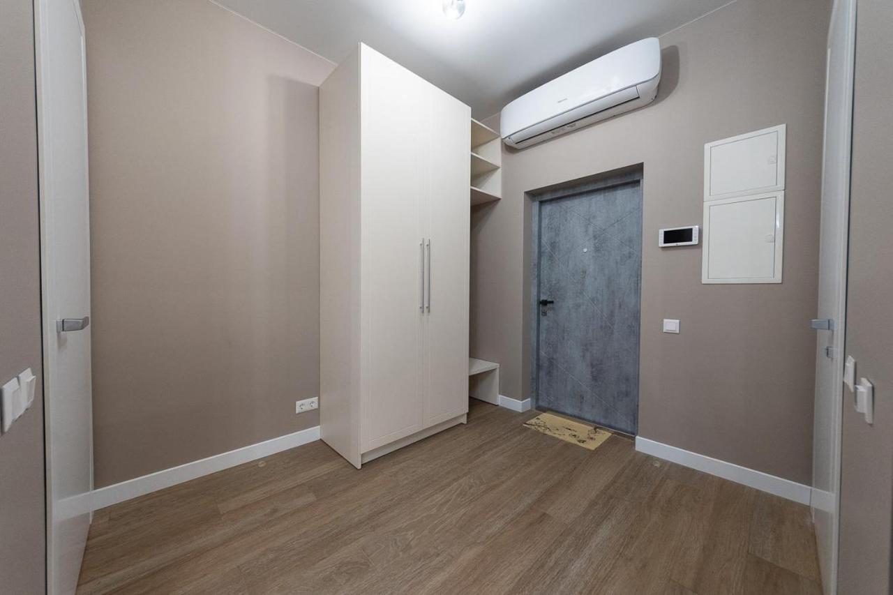 קייב New Modern Apartments. Metro Minskaya מראה חיצוני תמונה