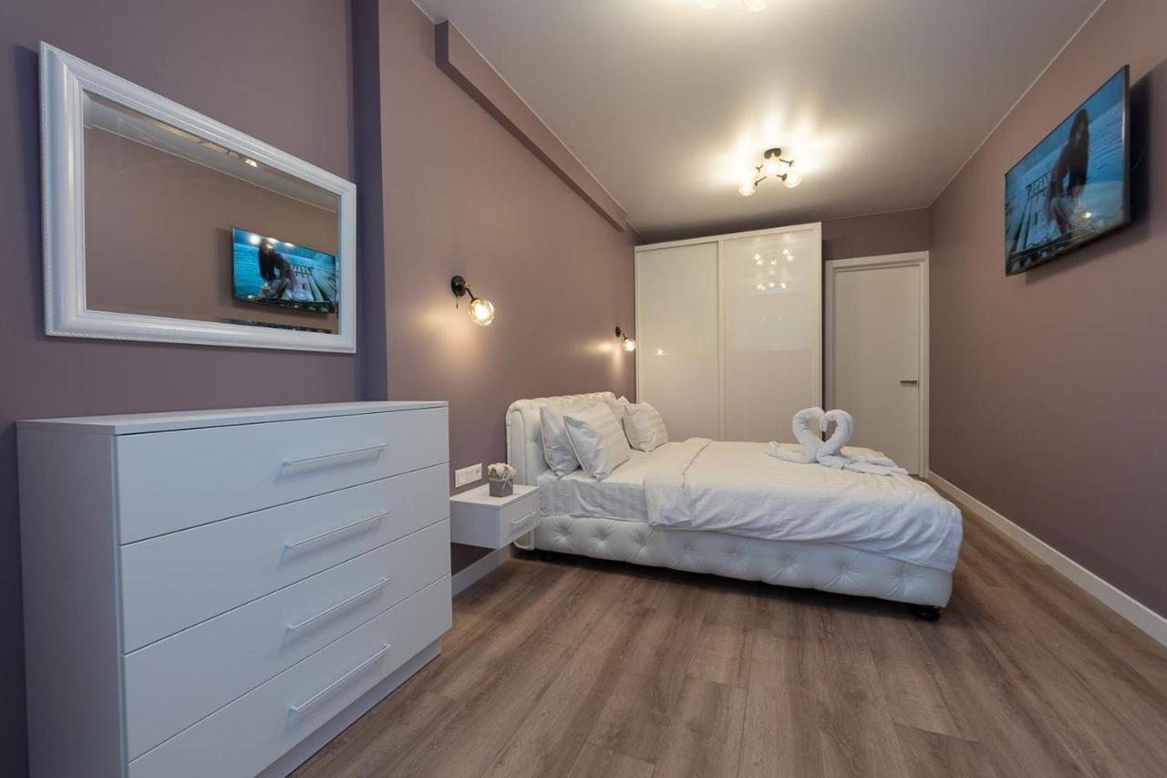 קייב New Modern Apartments. Metro Minskaya מראה חיצוני תמונה